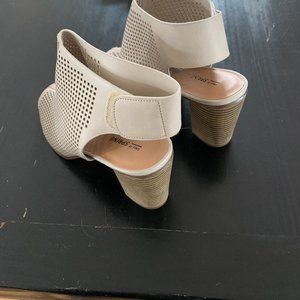 Call it Spring Female Size 8 Open Toe Heels